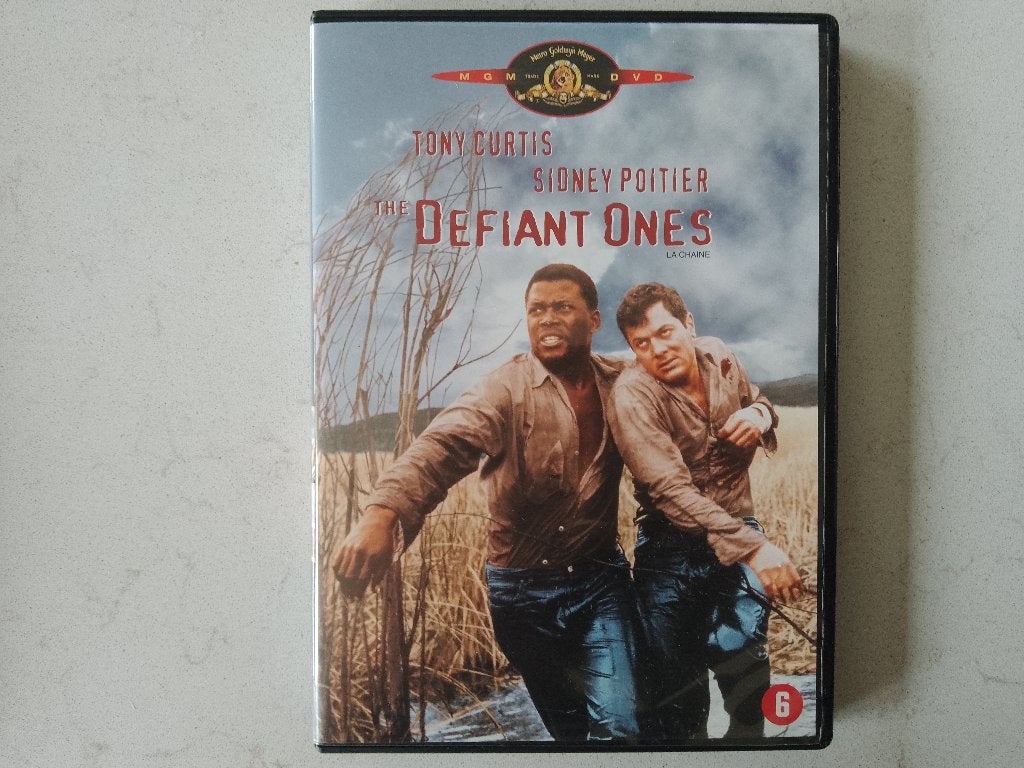 The defiant ones - Stanley Kramer (1958), Ophalen of Verzenden, Zo goed als nieuw, Thrillers en Misdaad, 1940 tot 1960