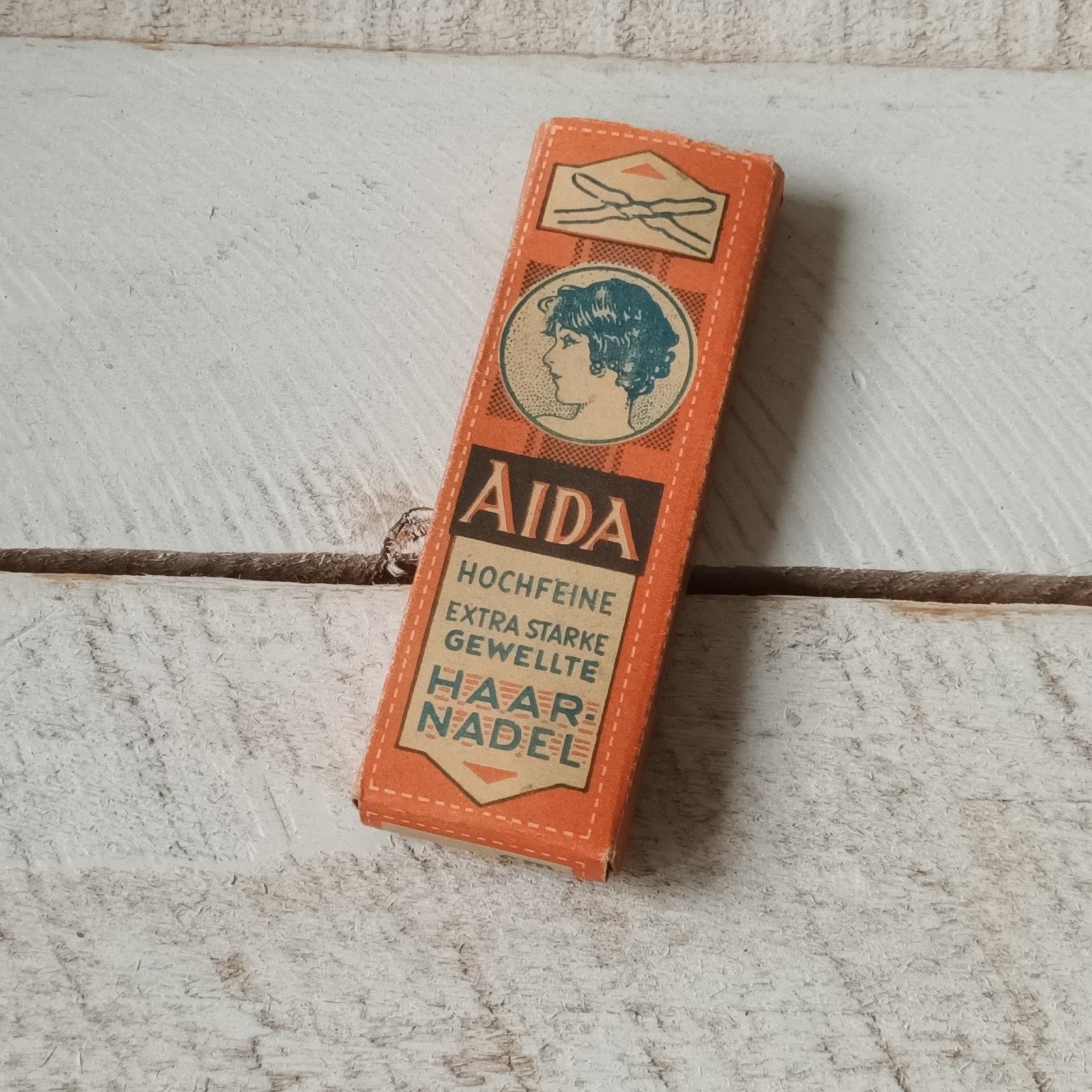 antiek doosje haarspelden. Merk Aida., Ophalen of Verzenden