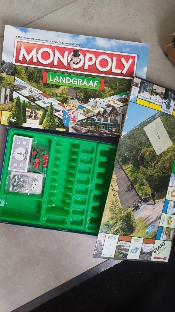 bordspel nieuw Monopoly Landgraaf Monopolie limited, Vijf spelers of meer, Ophalen of Verzenden, Nieuw, Monopoly