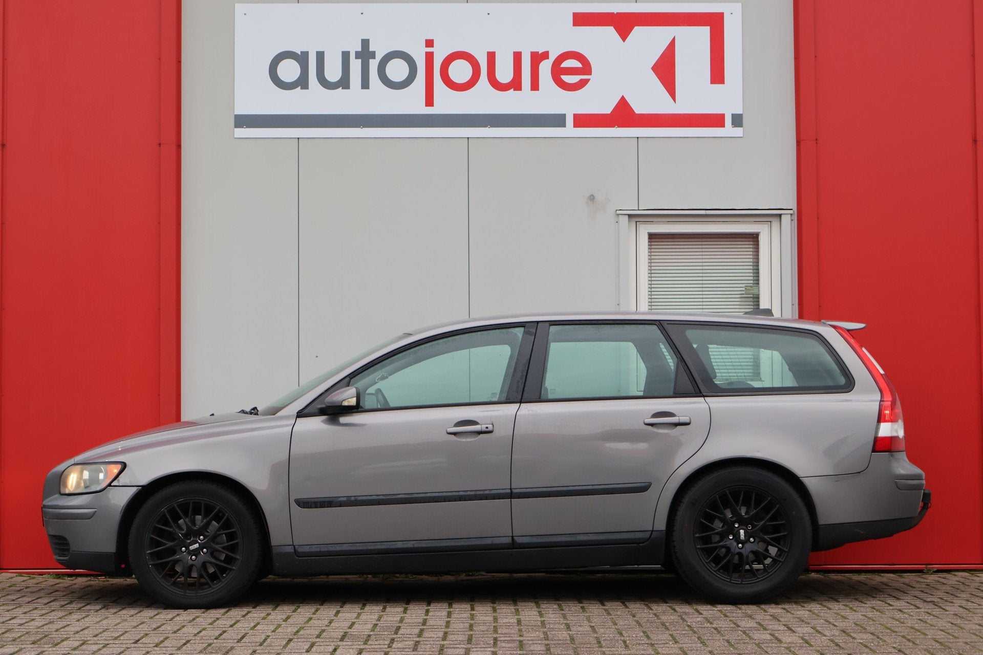 Volvo V50 2.4 Momentum | Origineel NL | Cruise Control | Tre, Auto's, Automatische klimaatregeling, Stof, Gebruikt, Zwart