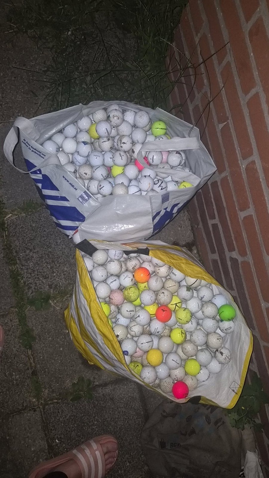 Grote partij gebruikte golfballen 1500 stuks, Sport en Fitness, Golf, Ophalen of Verzenden, Gebruikt, Bal(len), Overige merken