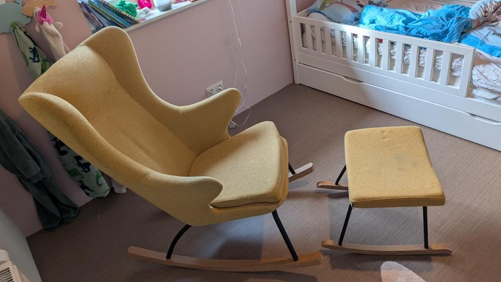 Quax schommelstoel Deluxe Saffran met bijpassende hocker, Ophalen, Zo goed als nieuw, Eén