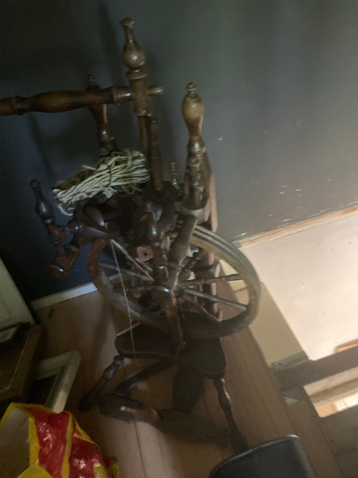 Oud gebruikt spinnenwiel - Ophalen in Apeldoorn, Ophalen, Gebruikt, Spinnewiel