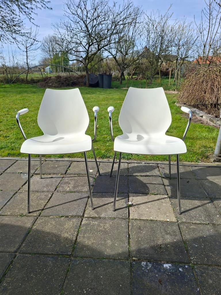2 kartel Maui stoelen, Huis en Inrichting, Stoelen, Ophalen