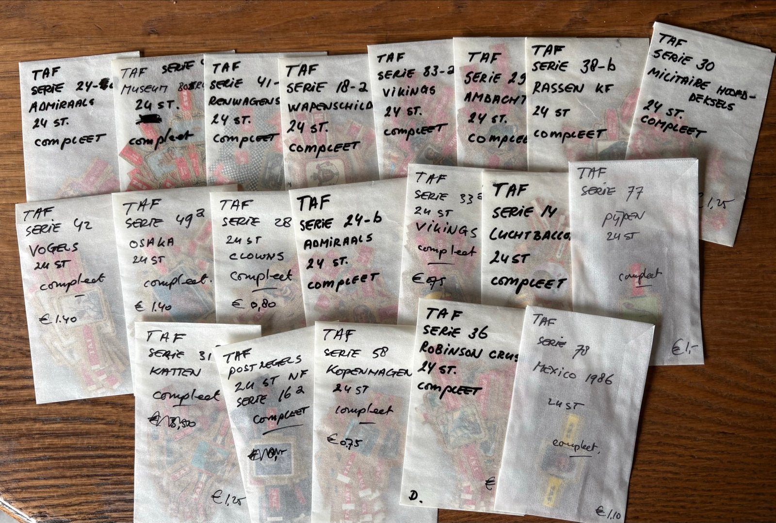 20 Complete series TAF sigarenbandjes - Diverse thema's, Verzamelen, Ophalen of Verzenden, Gebruikt, Sigarenbandjes