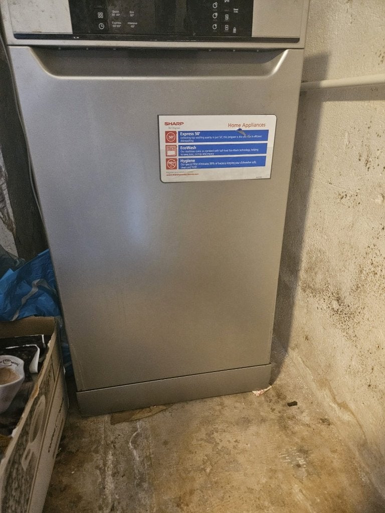 Vaatwasser sharp gebruikt maar nog in goede staat, Witgoed en Apparatuur, Vaatwasmachines, Ophalen, Gebruikt, Minder dan 45 cm