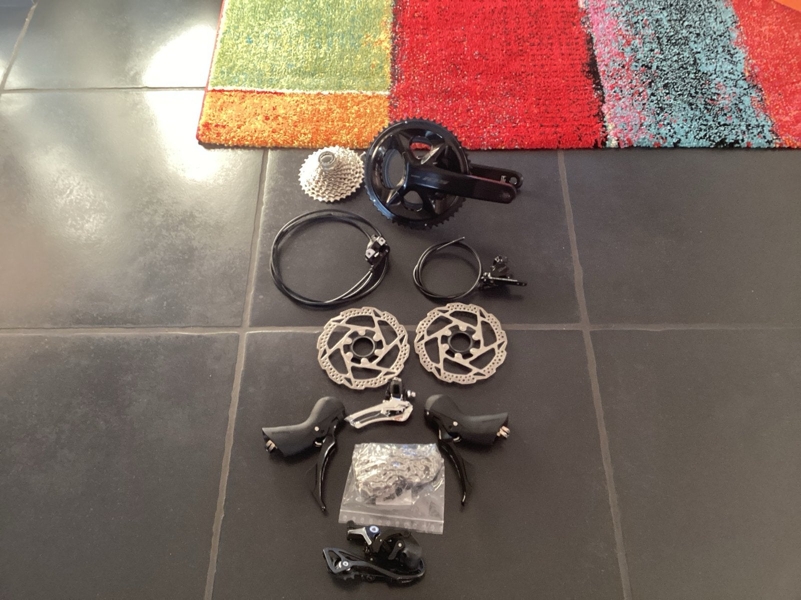 Groepset shimano 105 12 V NIEUW, Gebruikt, Verzenden, Overige typen, Aluminium