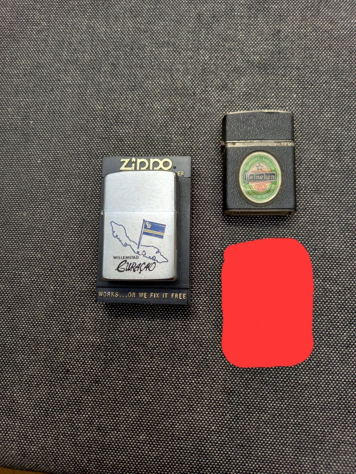 1 Zippo aansteker en 1 Champ Austria aansteker., Ophalen of Verzenden, Gebruikt, Aansteker