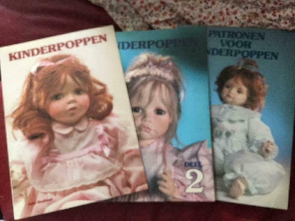 3 delen van de cursus kinderpoppen maken van Joke Grobbe 9,-, Ophalen, Zo goed als nieuw, Poppen maken, Joke Grobbe