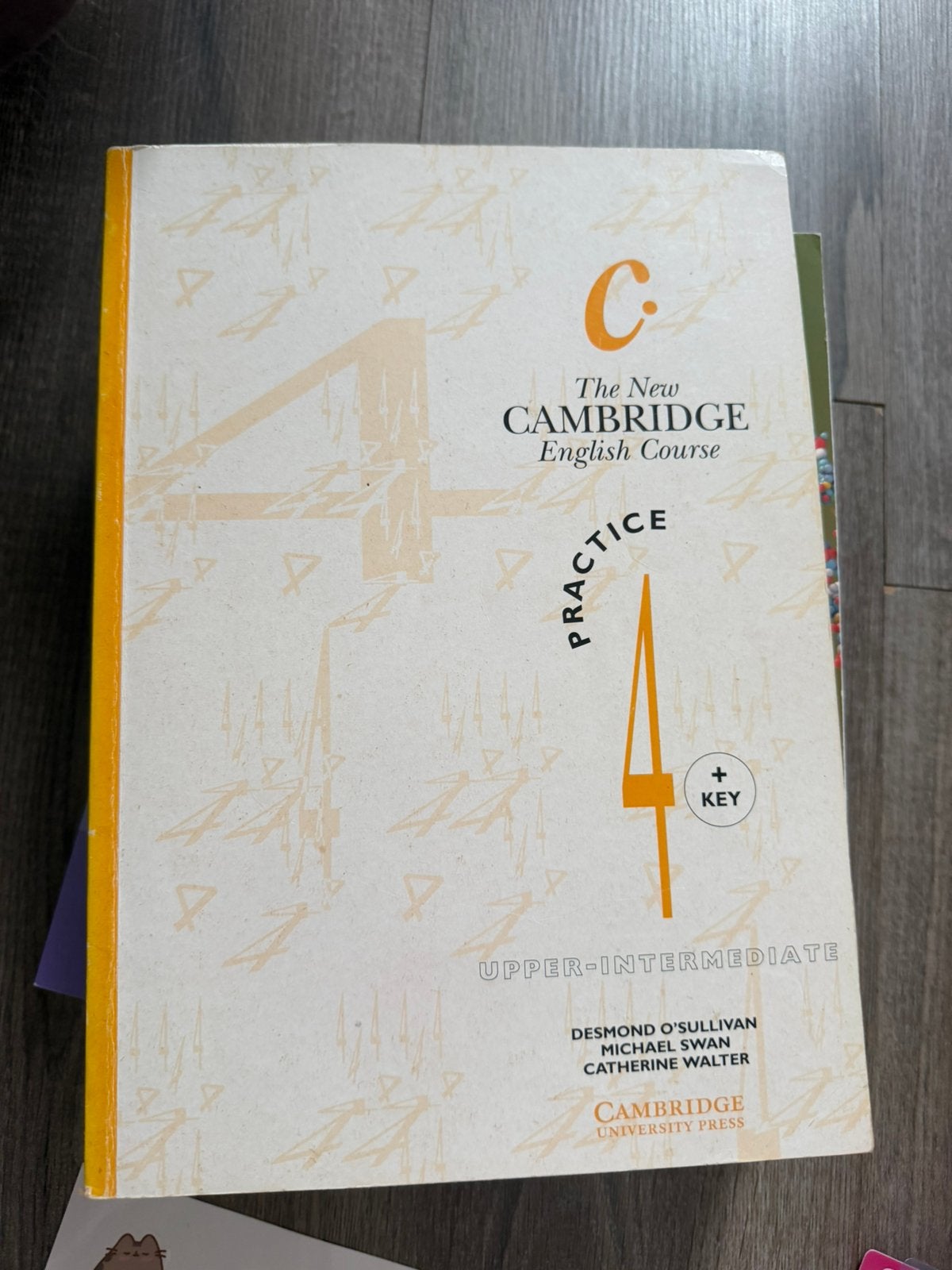 The new Cambridge english course, Ophalen of Verzenden, Zo goed als nieuw