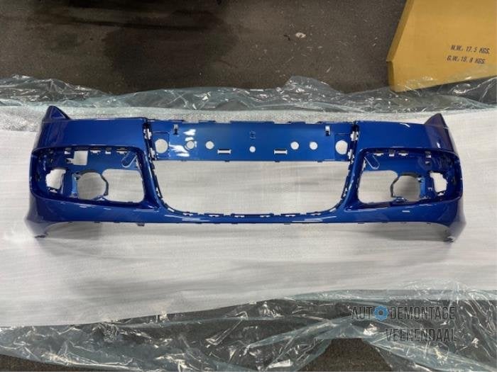 Voorbumper van een Renault Laguna (TERNT), -, Renault, -, Nieuw