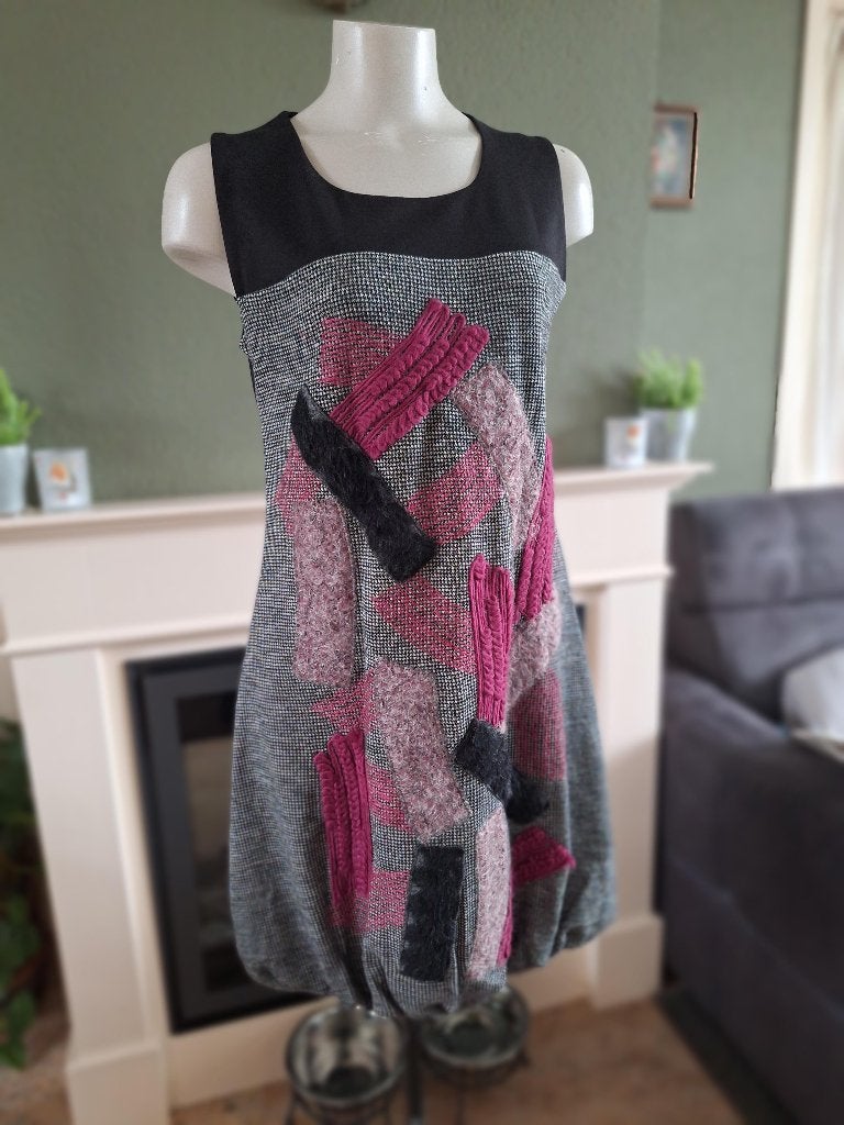 Save the Queen jurk L 42 zwart paars, Kleding | Dames, Jurken, Zwart, Maat 42/44 (L), Zo goed als nieuw, Knielengte