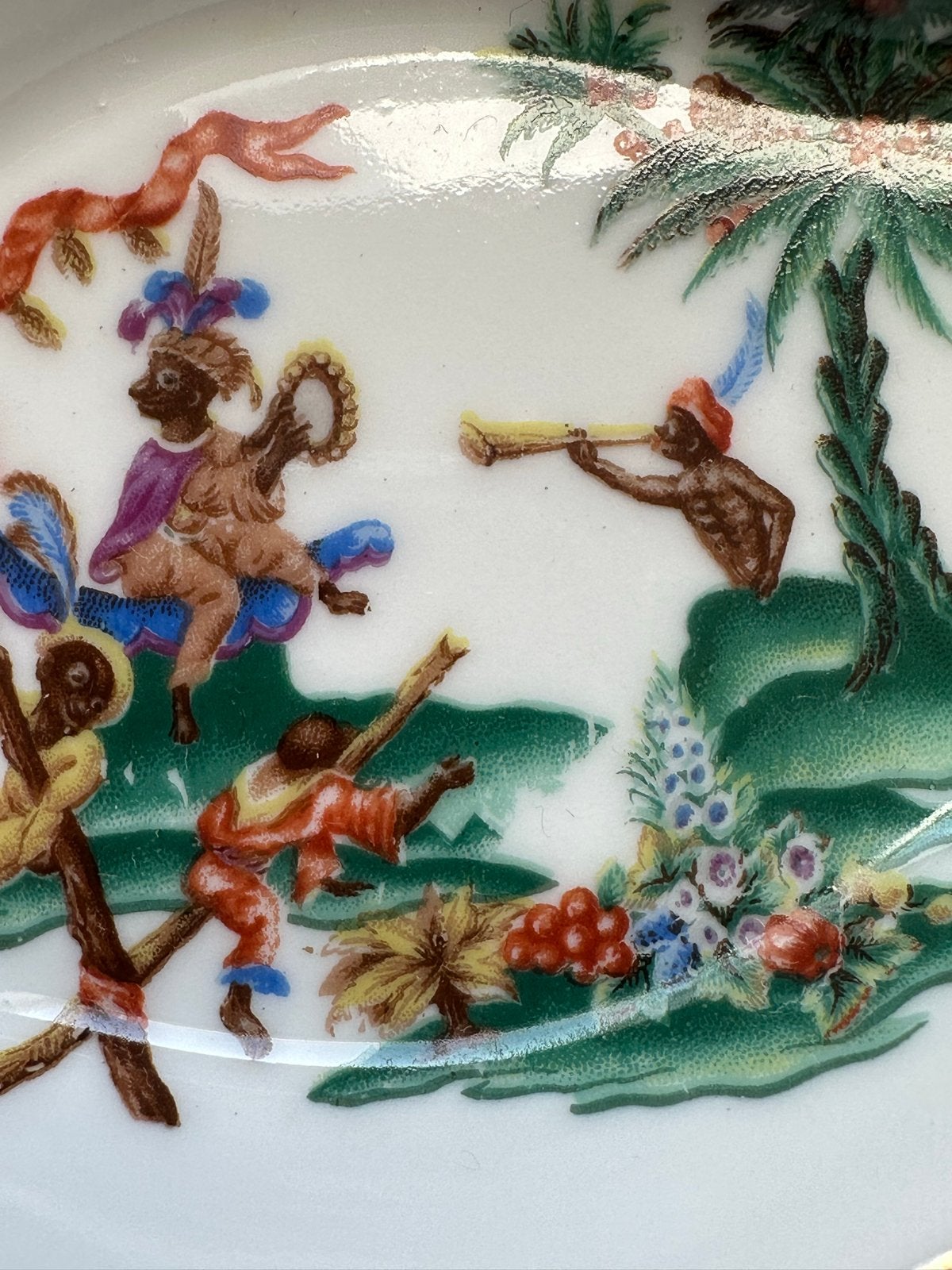 Antieke Porcelaine de Paris schaal met exotische decoratie, Antiek en Kunst, Antiek | Porselein, Ophalen of Verzenden