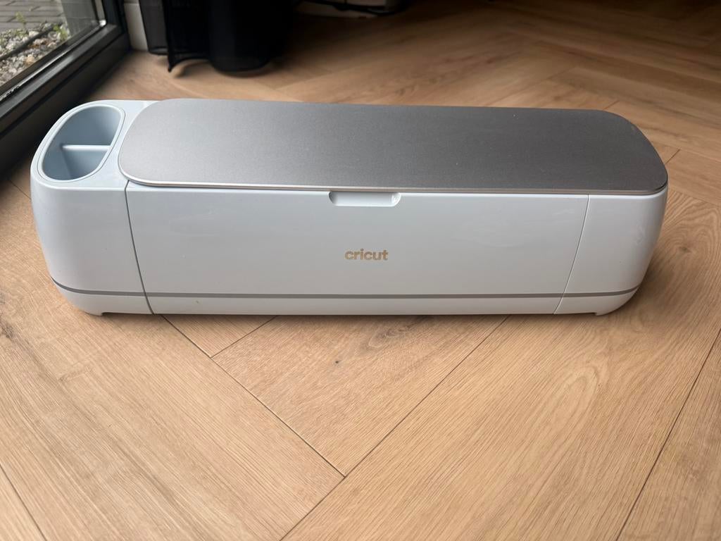 Cricut maker 3, Geschikt voor karton, Ophalen of Verzenden, Zo goed als nieuw, Overige materialen
