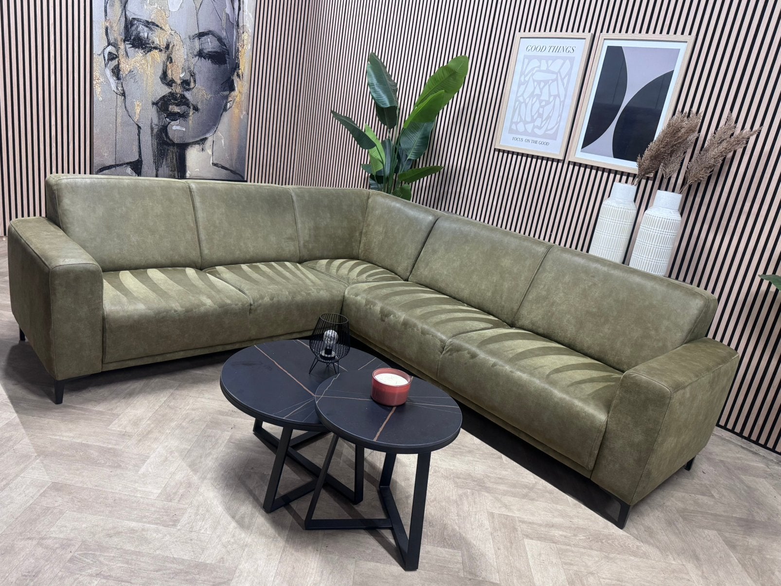 ZGAN Pronto Ardante Hoekbank Microleer - Groen - 265 x 232, Pronto hoekbank groen microleer hufterproof modern industrieel, 250 tot 300 cm