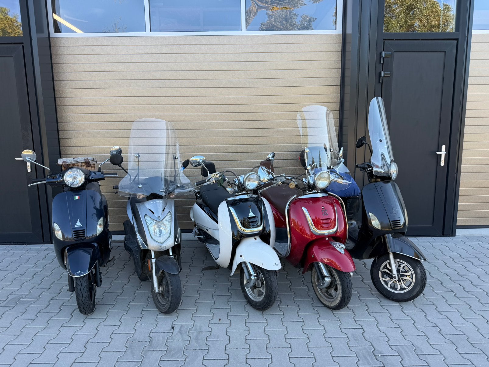 PARTIJ SCOOTERS 8 STUKS IN 1 KOOP!!, Ophalen of Verzenden, Zo goed als nieuw, Benzine