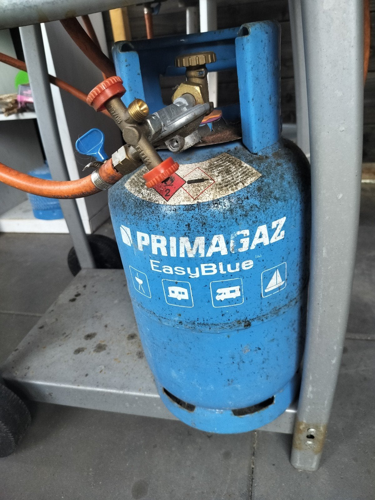 gasfles met nog ongeveer 1/3 gas erin., Ophalen, Gebruikt, Primagaz