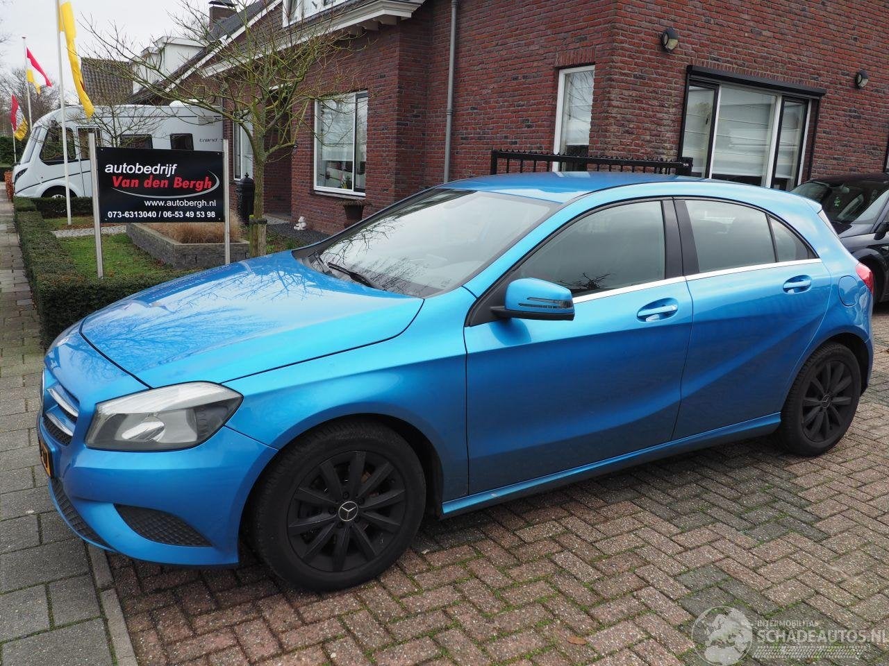 Mercedes-Benz A-Klasse 180 (bj 2012), Auto diversen, Blauw, Mercedes-Benz, Handgeschakeld, Benzine