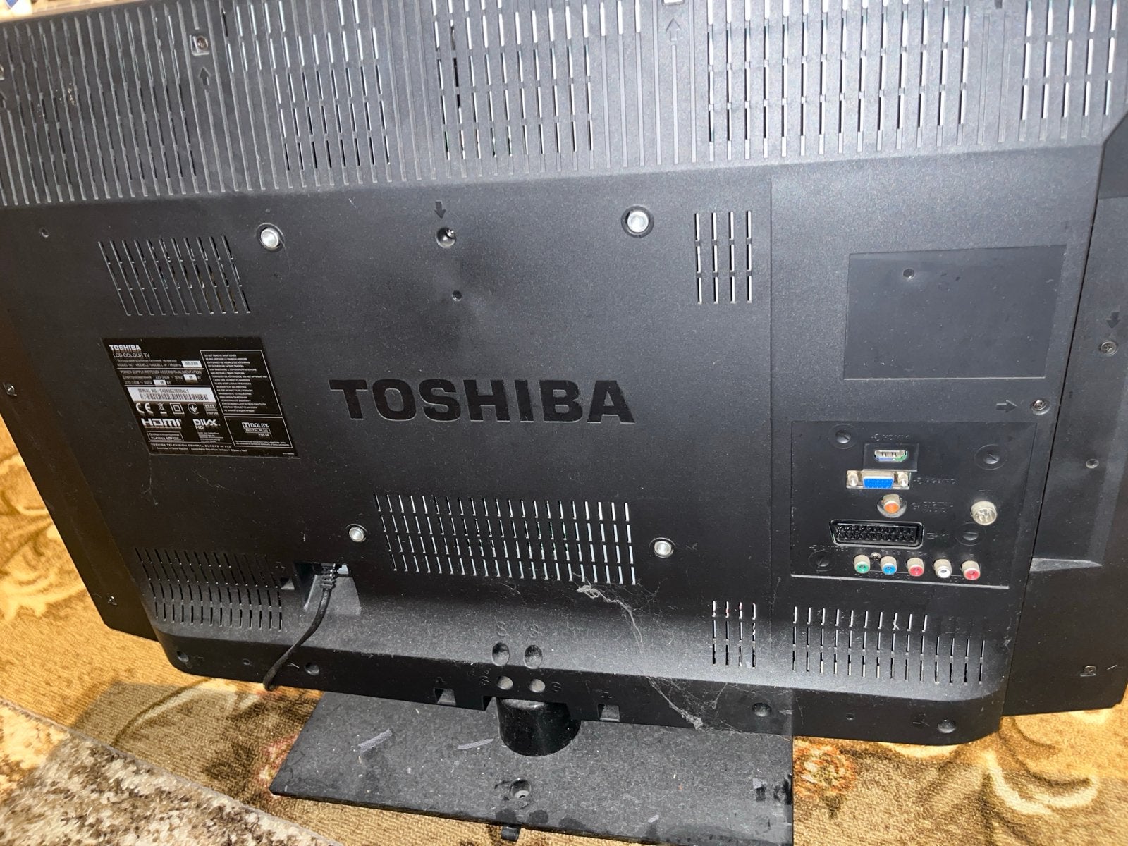 Foto 2 van Toshiba Televisie - Goede Staat