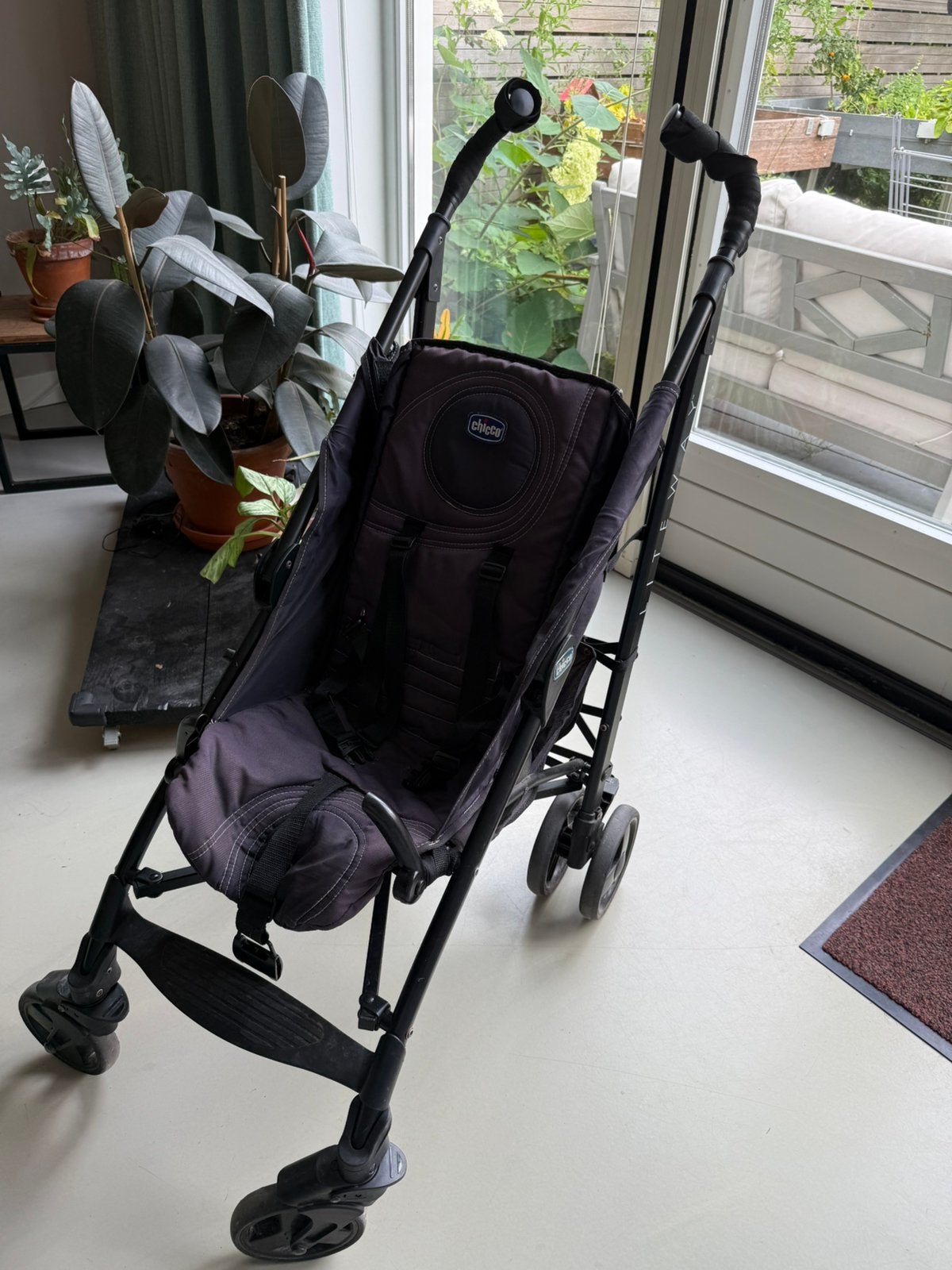 Chicco liteway kinderwagen, Ophalen, Gebruikt