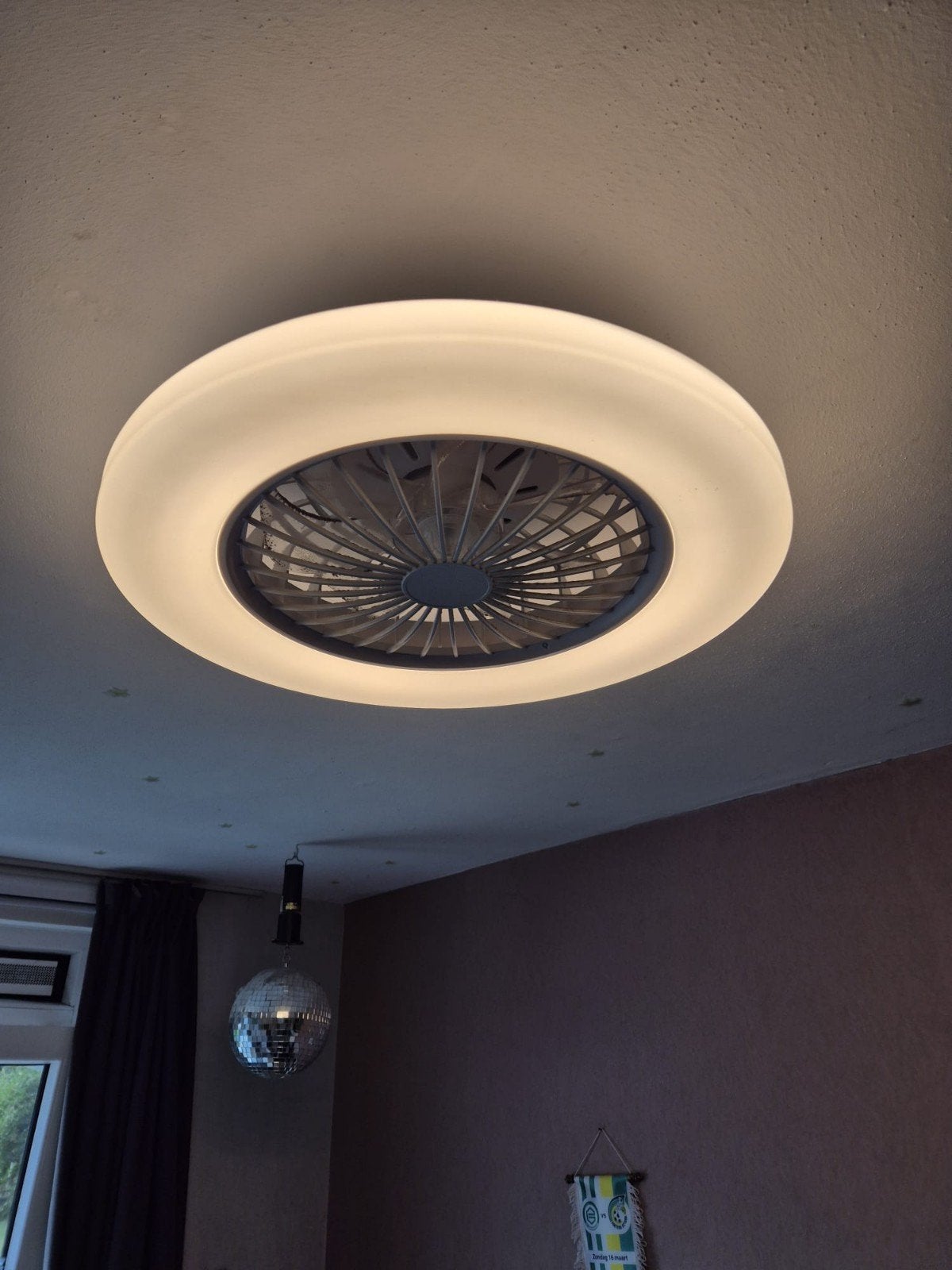 plafondventilator met licht en afstandsbediening, Witgoed en Apparatuur, Ventilatoren, Ophalen, Zo goed als nieuw, Plafondventilator