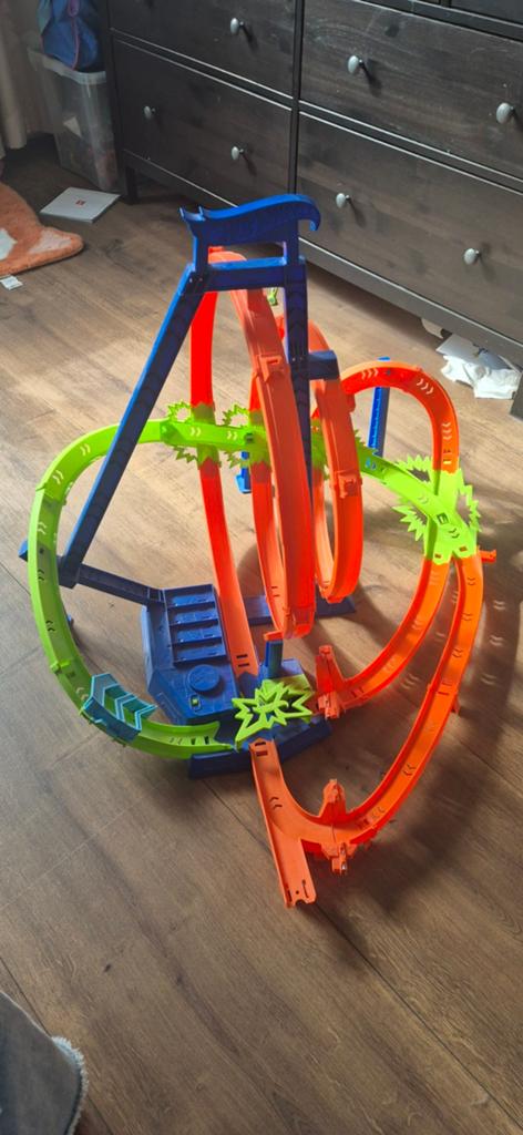 Hot Wheels racebaan met looping, Ophalen, Hot Wheels, Racebaan, Gebruikt