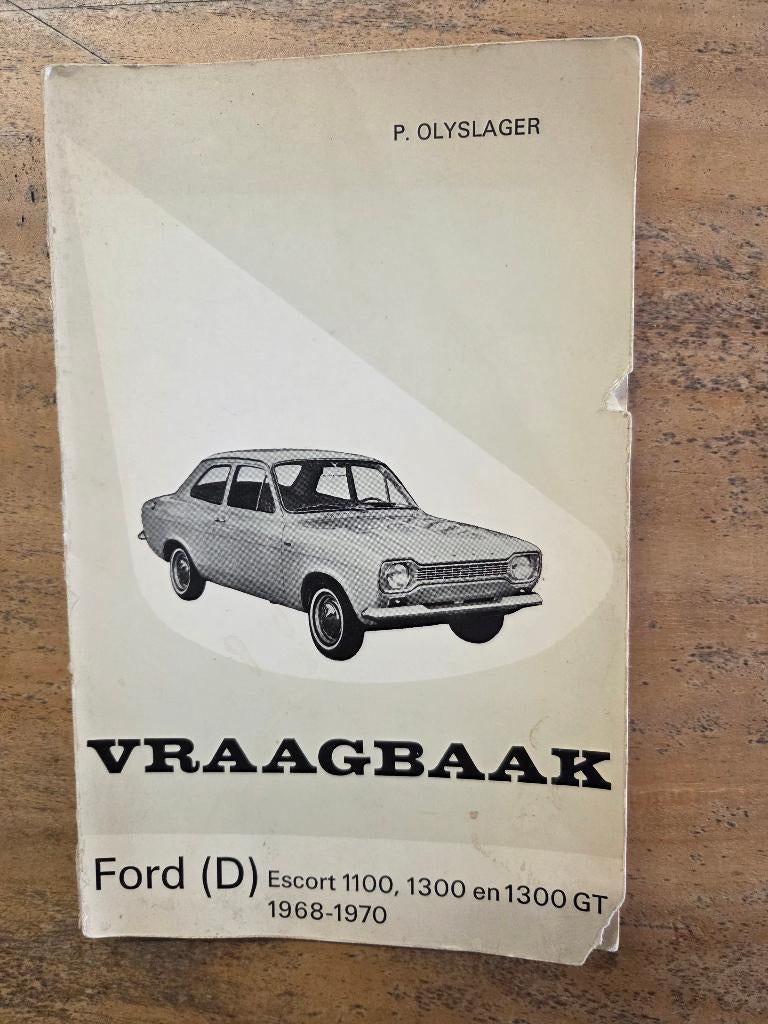 Ford vraagbaak 1968 - 1970, Gelezen, Ford, Ophalen of Verzenden, P. Olyslager