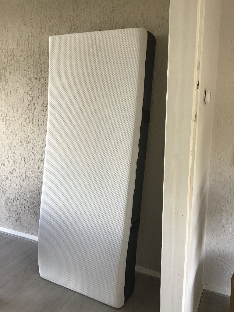 Eenpersoons Emma Matras (refurbished), Huis en Inrichting, Slaapkamer | Matrassen en Bedbodems, Ophalen, Eenpersoons, Zo goed als nieuw