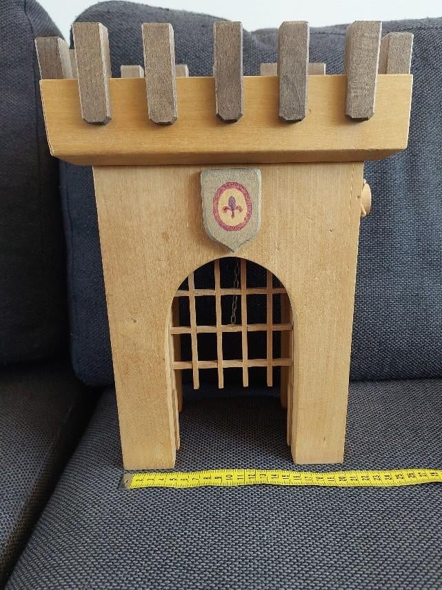 Kinderkram oud model Valhek voor burcht, kasteel, Ophalen of Verzenden, Gebruikt