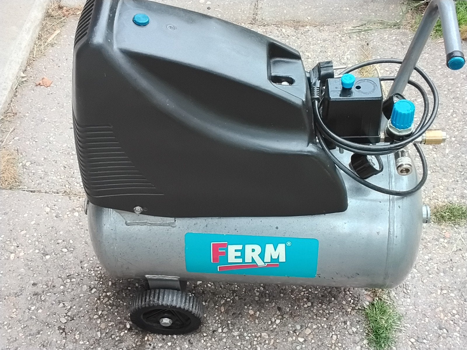 Ferm Compressor - Compact en Mobiel, Ophalen