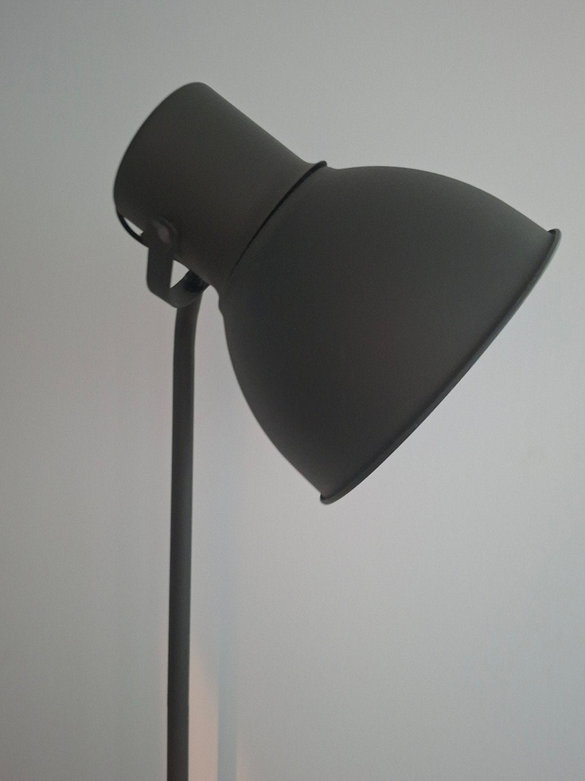 staande lamp vintage metaal., Ophalen of Verzenden, Gebruikt, Metaal, 150 tot 200 cm