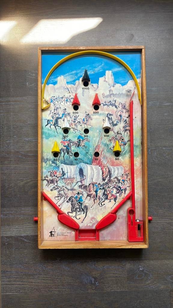Vintage flipperkast met balletjes., Ophalen of Verzenden, Zo goed als nieuw, Flipperkast