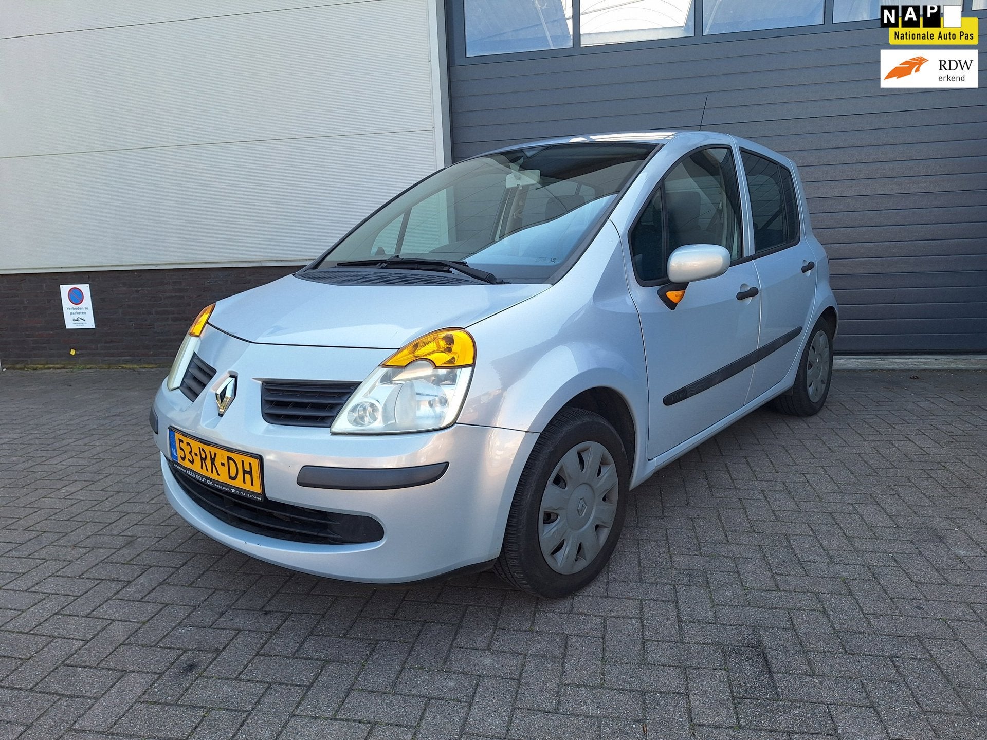 Renault Modus | 1.4-16V Authentique Luxe |, Auto's, Voorwielaandrijving, Gebruikt, 4 cilinders, 49 €/maand