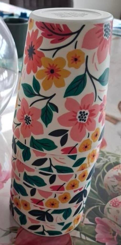 Servies met bloemenprint - ideaal voor buiten, Ophalen of Verzenden