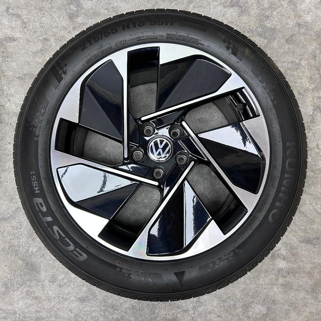 Diversen 18 inch velgen + zomerbanden VW Id.3, Auto-onderdelen, Banden en Velgen, 18 inch, Banden en Velgen, Ophalen of Verzenden