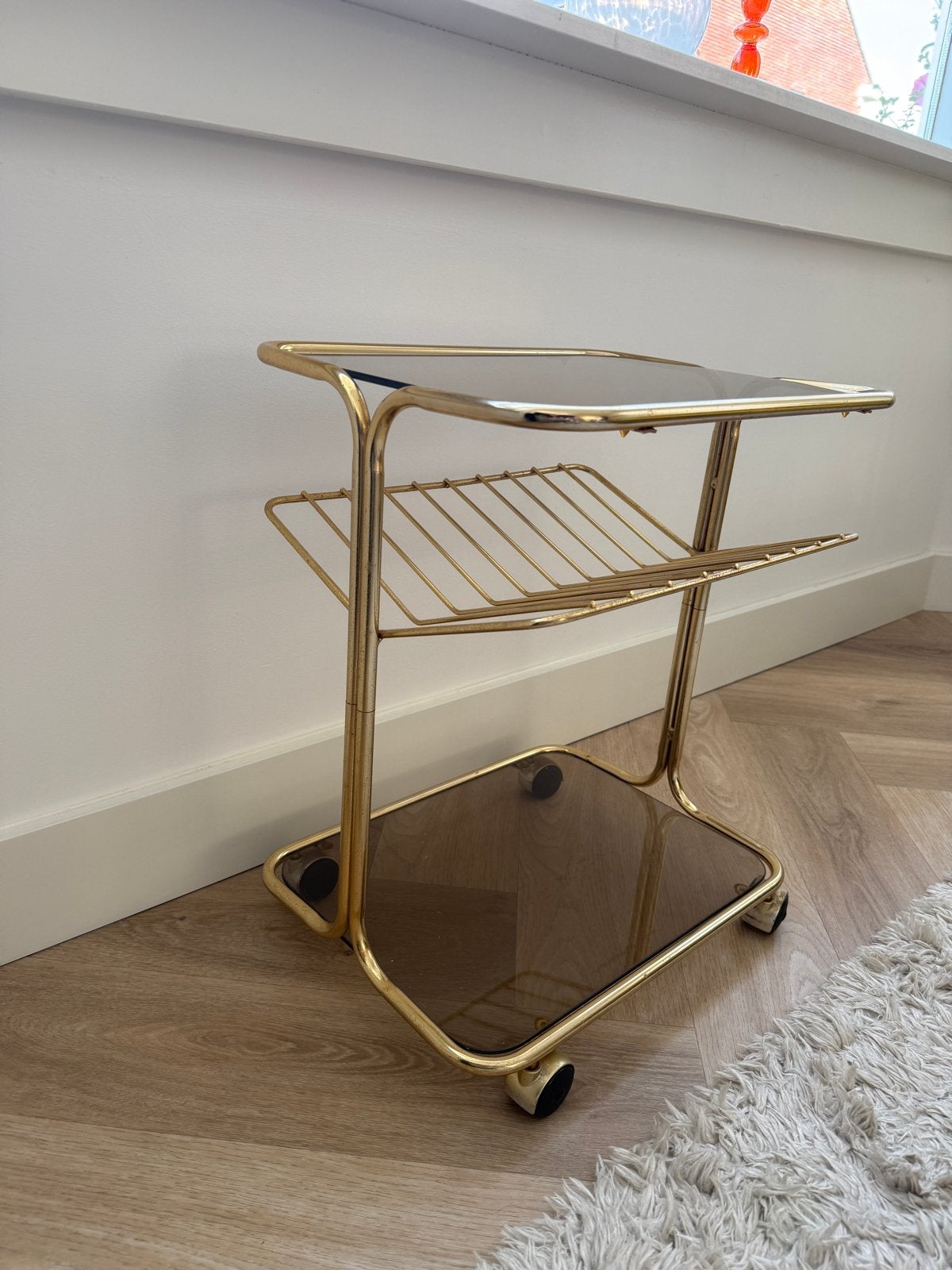 Vintage gouden serveerwagen barcart met rookglas, Ophalen, Gebruikt