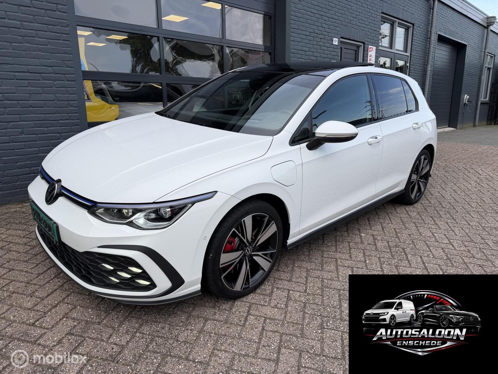 Volkswagen GOLF 8 1.4 eHybrid GTE 245 PK SOH 93,6% Navi Pano, Stof, Gebruikt, Zwart, Wit