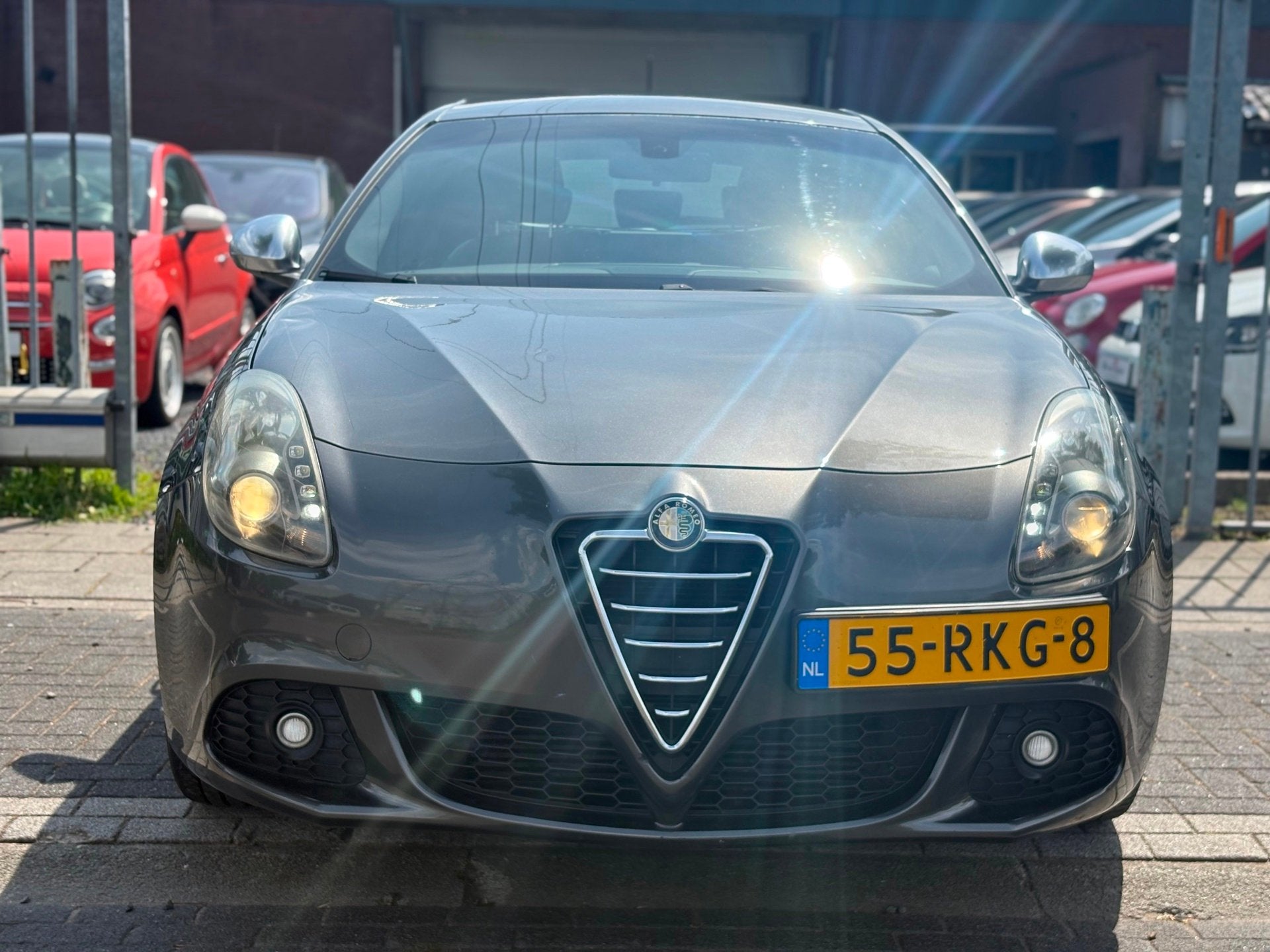 Alfa Romeo Giulietta 1.4 T Distinctive | Lederen bekleding |, Voorwielaandrijving, Euro 5, Gebruikt, Zwart