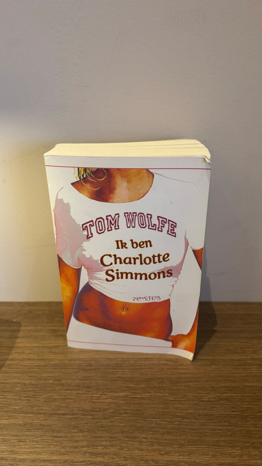 Ik ben Charlotte Simmons - Tom Wolfe (Paperback), Ophalen of Verzenden, Gelezen, Amerika