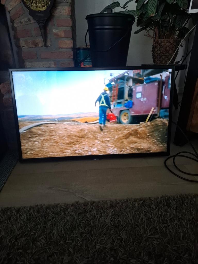 LG tv of monitor, Ophalen, 50 Hz, LG