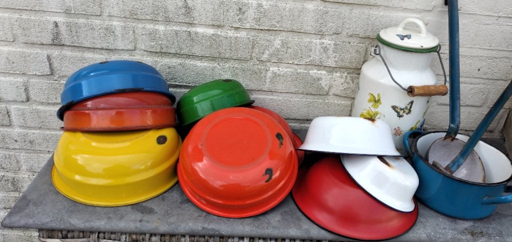 Stapeltje emaille gekleurde nestschalen, Ophalen of Verzenden