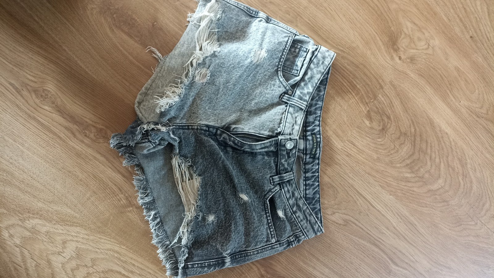 Seven Sisters jeans short - Maat S, Seven Sisters, Ophalen of Verzenden, W27 (confectie 34) of kleiner, Grijs