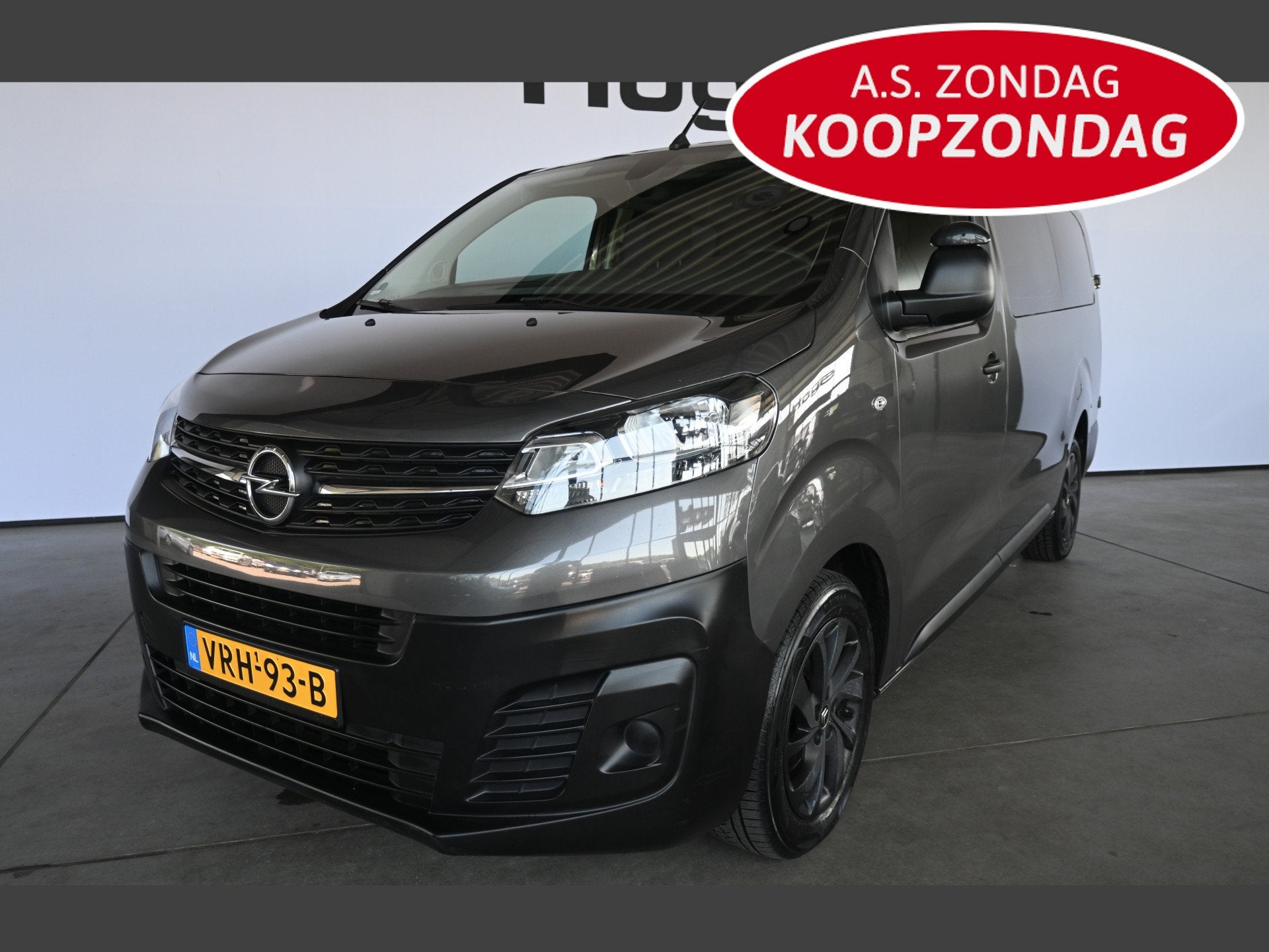 Opel Vivaro 1.5 CDTI L3H1 Edition 6 Persoons Airco Navigatie, Auto's, Voorwielaandrijving, 15 km/l, Gebruikt, 4 cilinders