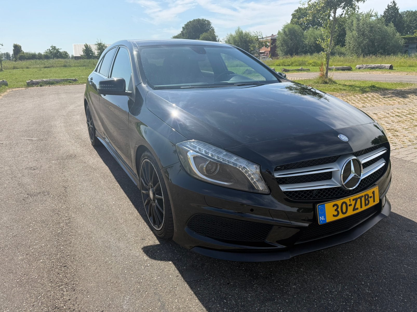 Mercedes-Benz A-Klasse A180D! AMG-pakket! Automaat! Xenon!, Auto's, Zwart, 4 cilinders, 1796 cc, Origineel Nederlands