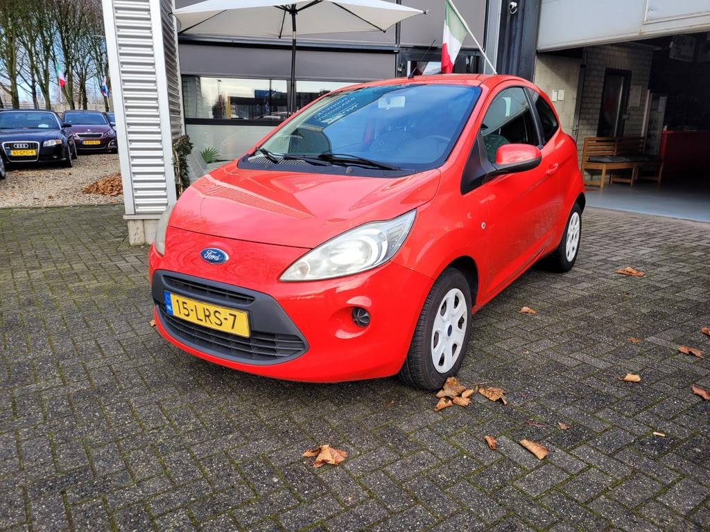 Ford Ka 1.2 51KW 2010 Rood Cool/sound ,airco, Auto's, Ford, Voorwielaandrijving, Stof, 1242 cc, 4 cilinders