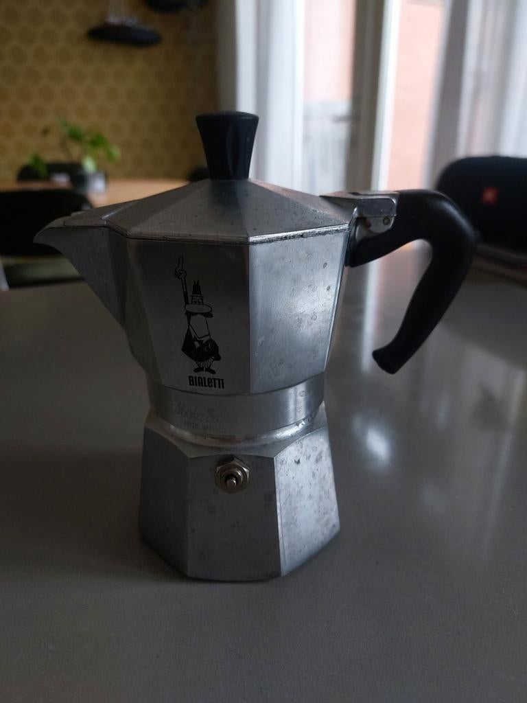 Bialetti Moka Express 1-2 kops, Huis en Inrichting, Ophalen of Verzenden, Gebruikt