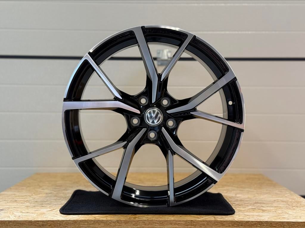 Nieuw Setje 19” Volkswagen Estoril Velgen, Velg(en), Nieuw, 235 mm, Personenwagen