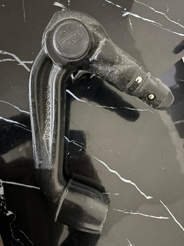 Volkswagen passat trekhaak, Ophalen
