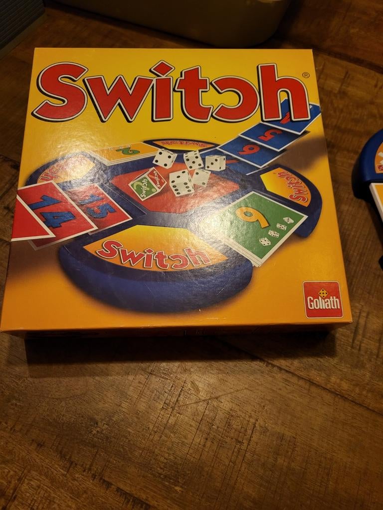 Switch - Goliath - Compleet spel uit 2001, Hobby en Vrije tijd, Gezelschapsspellen | Bordspellen, Ophalen of Verzenden, Gebruikt