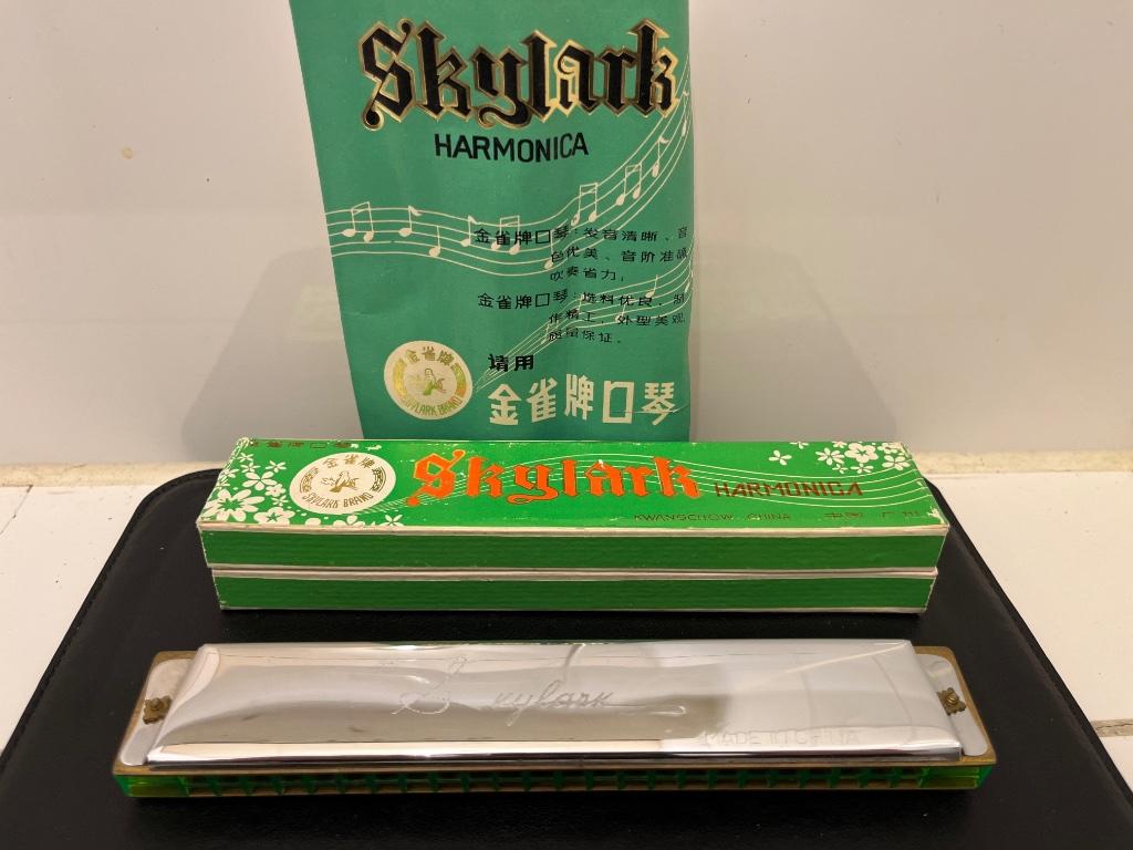 Skylark Harmonica Made in China Mondharmonica, Ophalen of Verzenden, Zo goed als nieuw, Met koffer of doosje